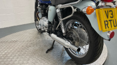 Triumph Bonneville T100 (10MY)